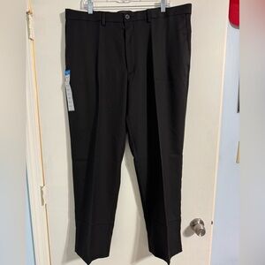 Men’s Haggar Classic Fit 40w x 30L Black Trousers